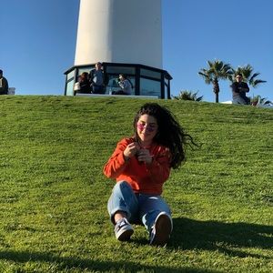 Meet your Posher, Jasmine